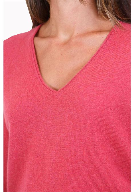 SCOLLO A V NOT SHY | Maglie | ASPEN-4702500CGARNET